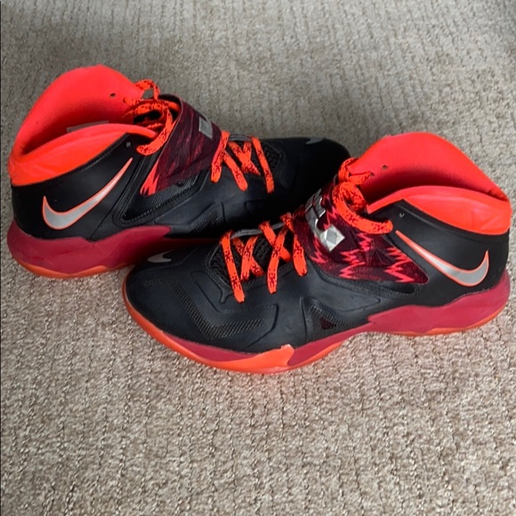 nike zoom lebron soldier 7